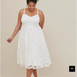 Torrid Crochet Lace Sweetheart Midi Dress